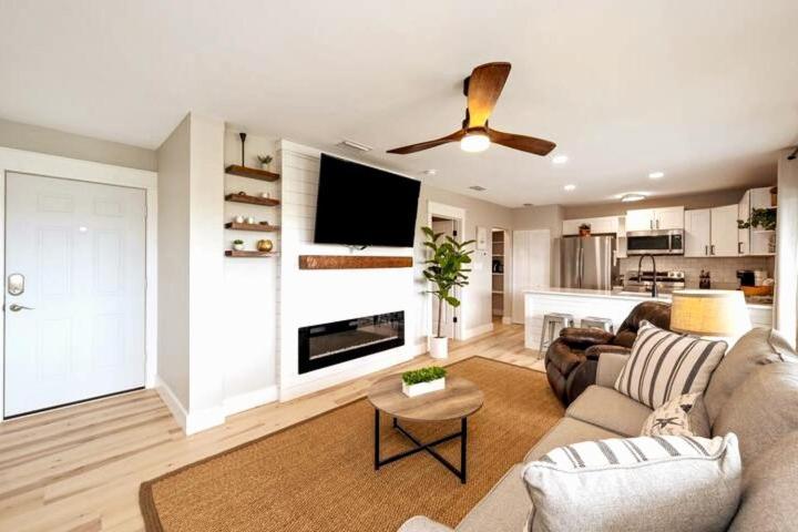 So Fire So Good 3 Comm Pools Lakeview Fireplace Destin Ngoại thất bức ảnh